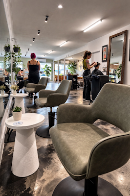 Black Wolf Hair & Beauty photo 3