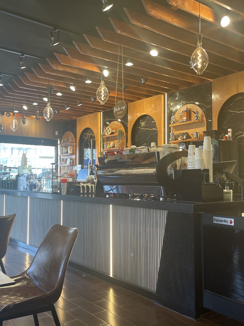 Qahwah House Coffee - Bayridge photo 2