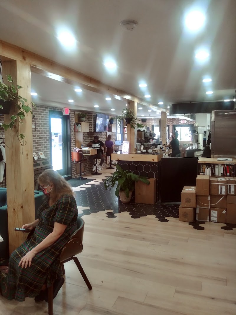 Baldwin & Co. coffee + bookstore photo 3