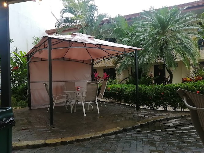 La Sirena Playa Jaco Hotel