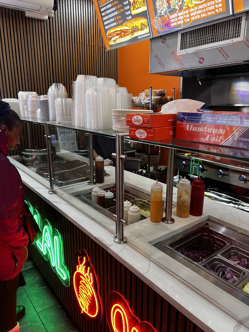 Halal Munchies photo 6