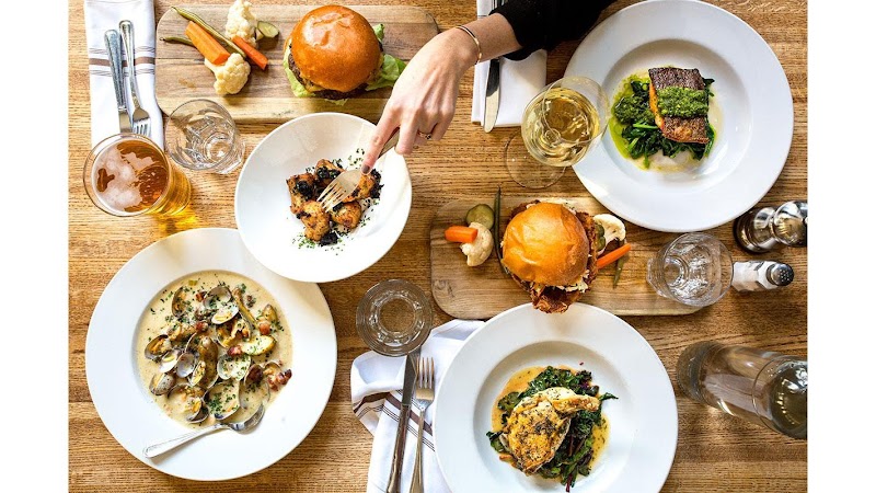 Seasonal, farm-to-fork menu with local West Marin ingredients