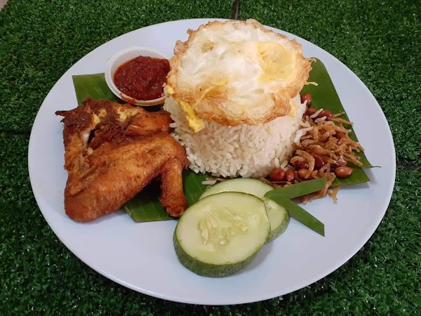 Kedai Makan Abang Chomel - Photo 1