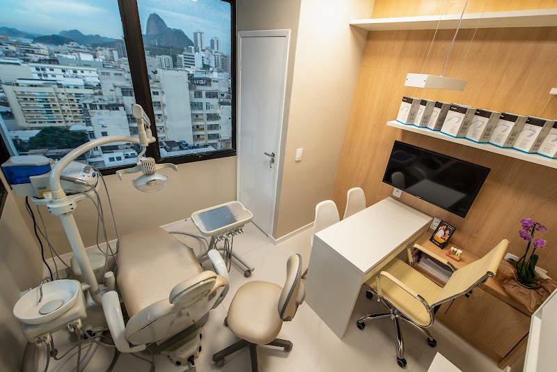 Preven Odontologia | Harmonização Facial | Invisalign | Dentista - foto 4