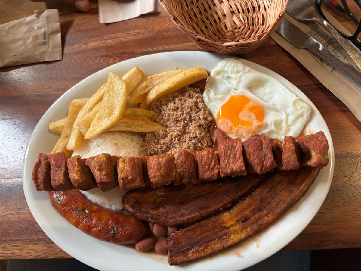 El Trifásico