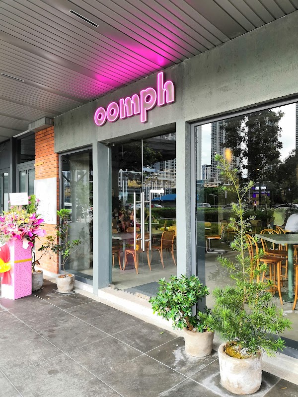 Oomph Tropika Bukit Jalil