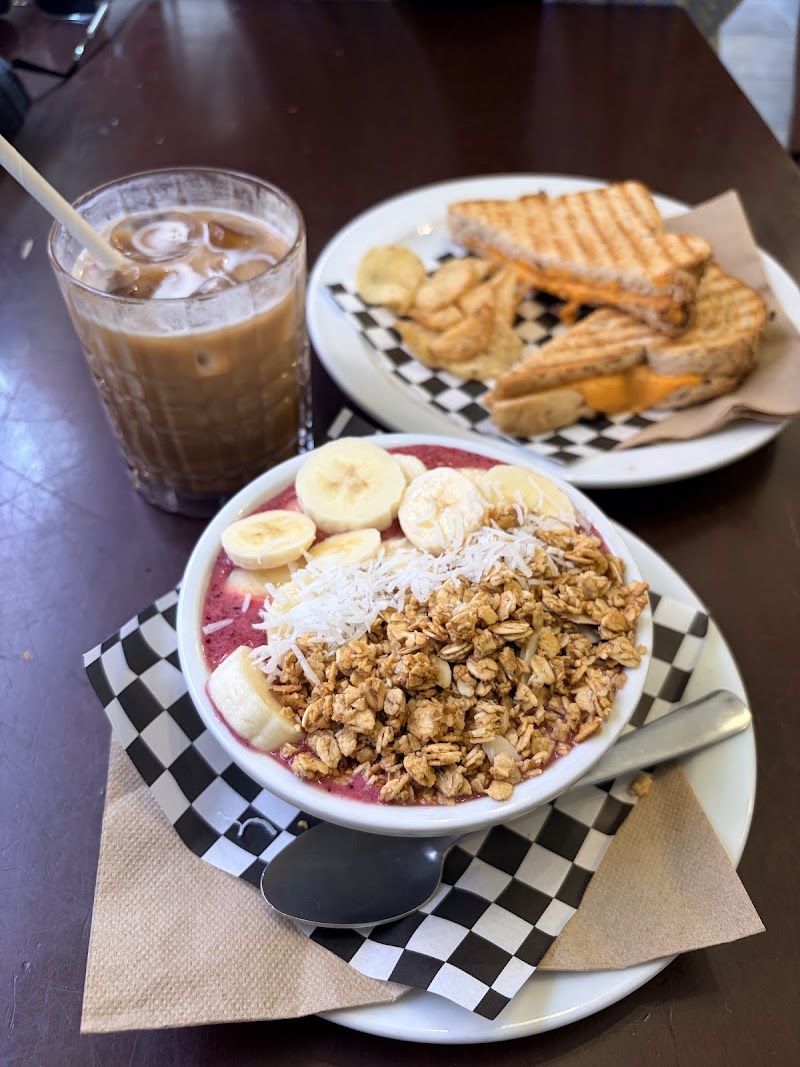 The Lucky Bean Cafe photo 3