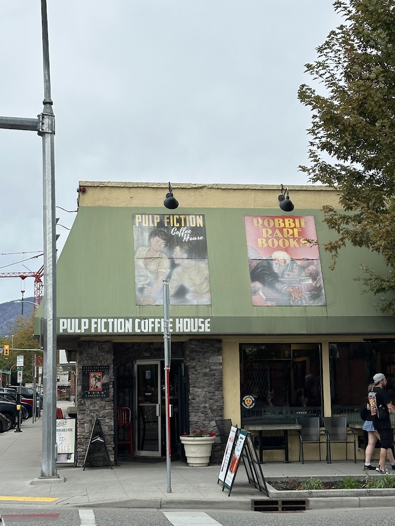 Pulp Fiction Coffee House/Robbie Rare Books photo 4