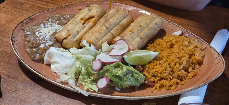 Tello’s Grille & Cafe photo 3