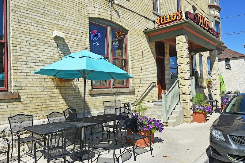 Tello’s Grille & Cafe photo 1