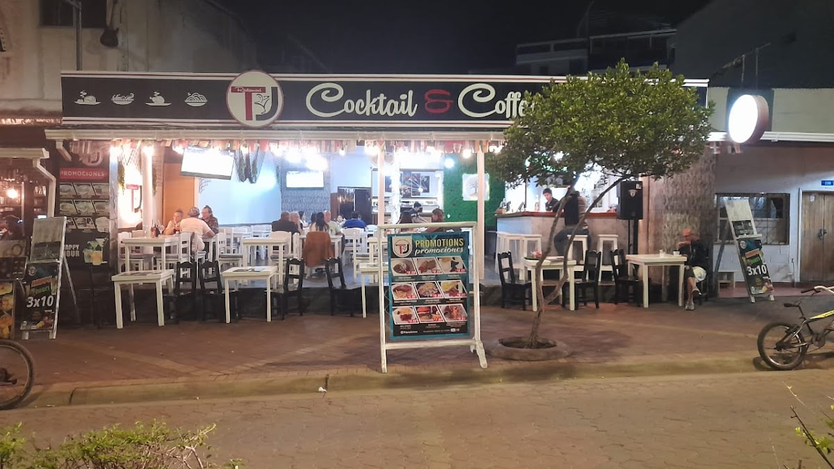 TJ in galapagos-islands