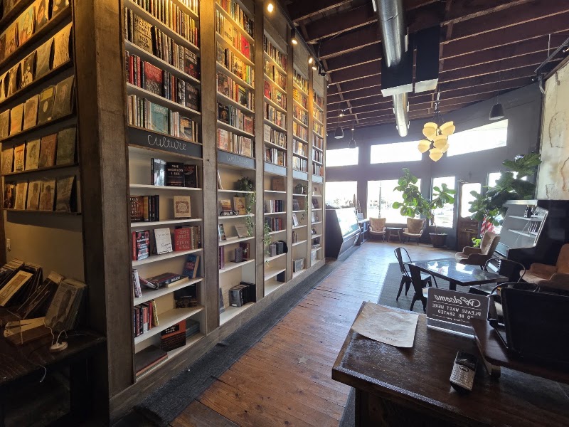 Fable & Fire - A Bookshop Bistro photo 4