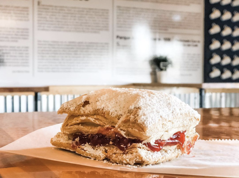 El Punto Sandwich Cafe photo 2