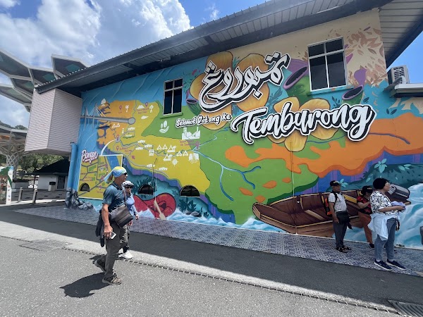 Bonda Restaurant - Photo 1