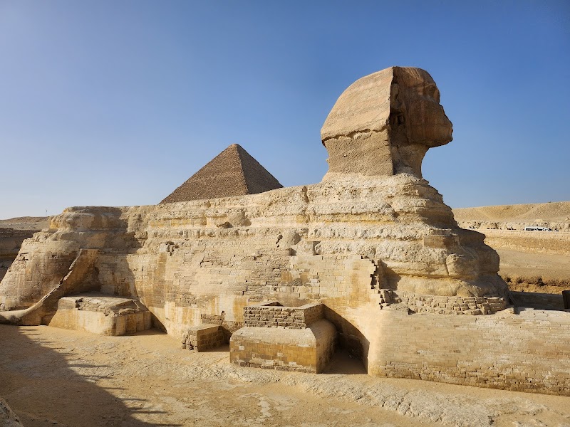Great Pyramid of Giza & Sphinx