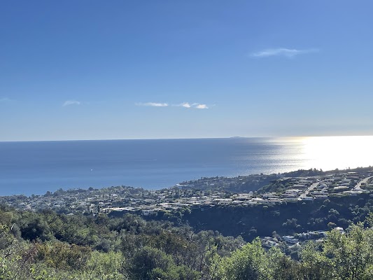 Temescal Canyon Park