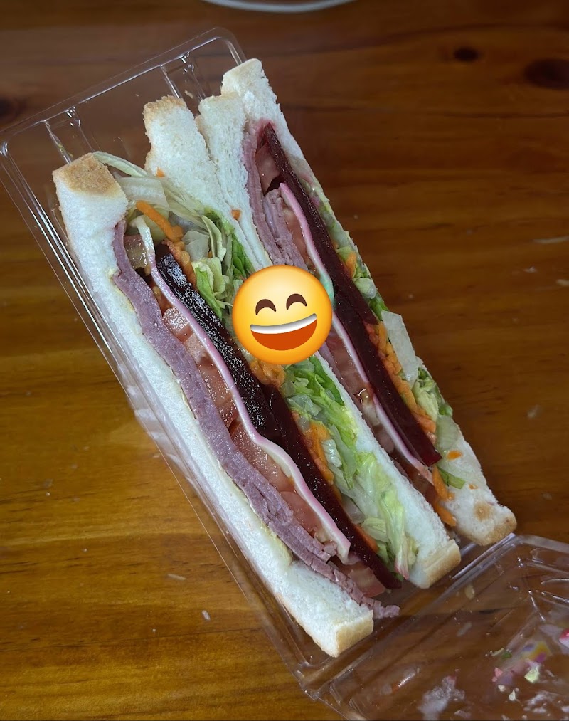 Mal's Pies & Pastries photo 2