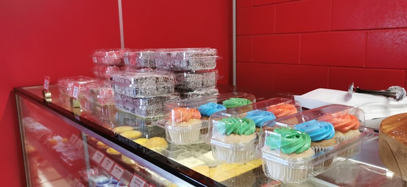 Mal's Pies & Pastries photo 10