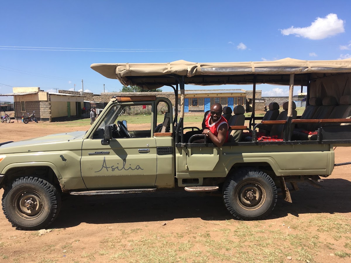 Kings Comfort Restaurant in maasai-mara