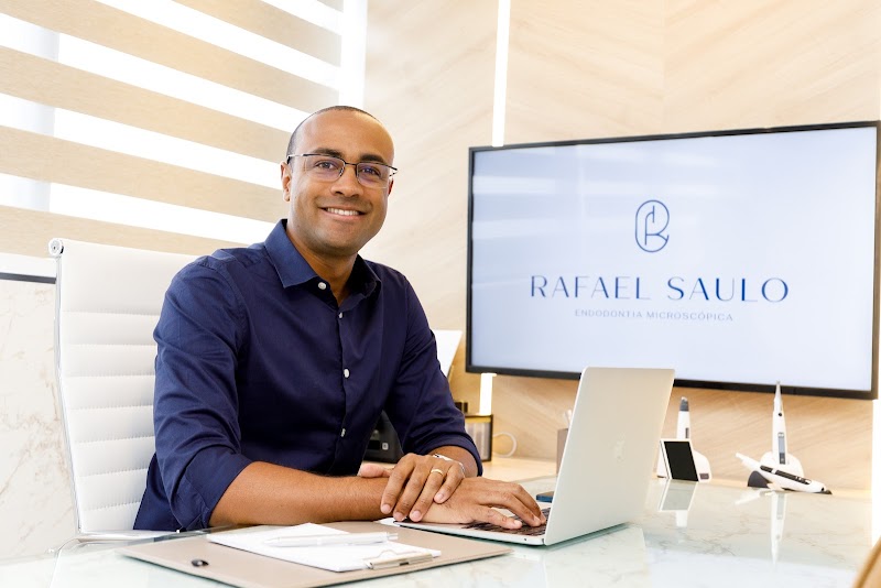 Dr. Rafael Saulo - Endodontia Microscópica - foto 2