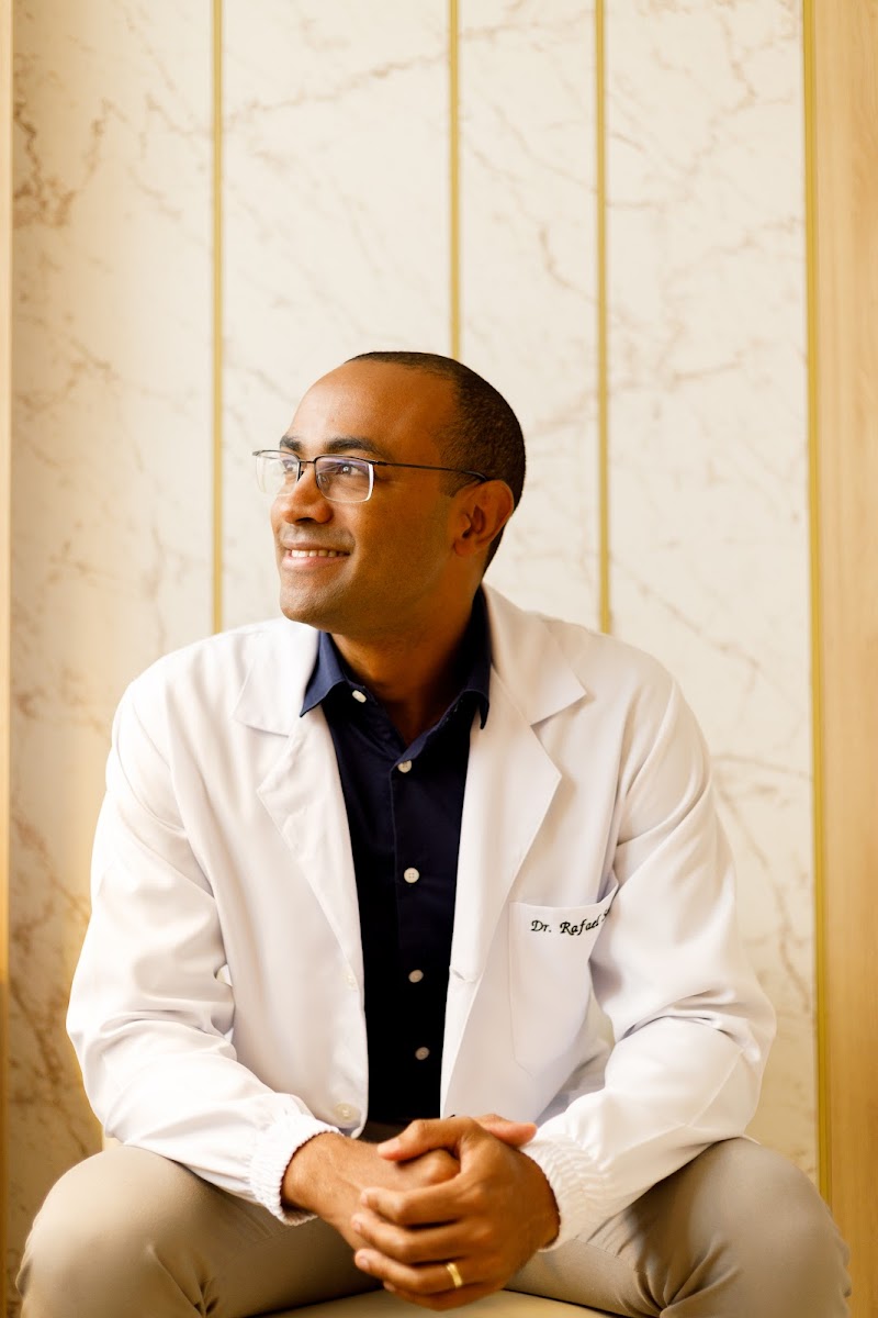 Dr. Rafael Saulo - Endodontia Microscópica