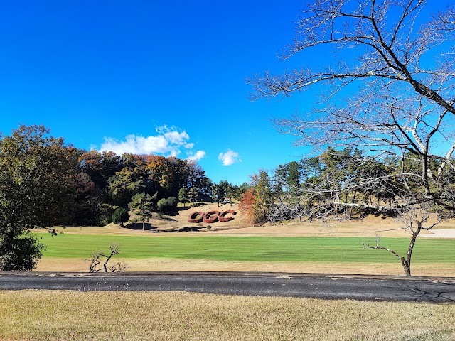 Aome Golf Club - Photo 2