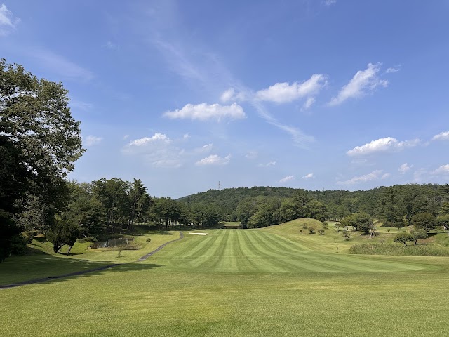 Aome Golf Club - Photo 1