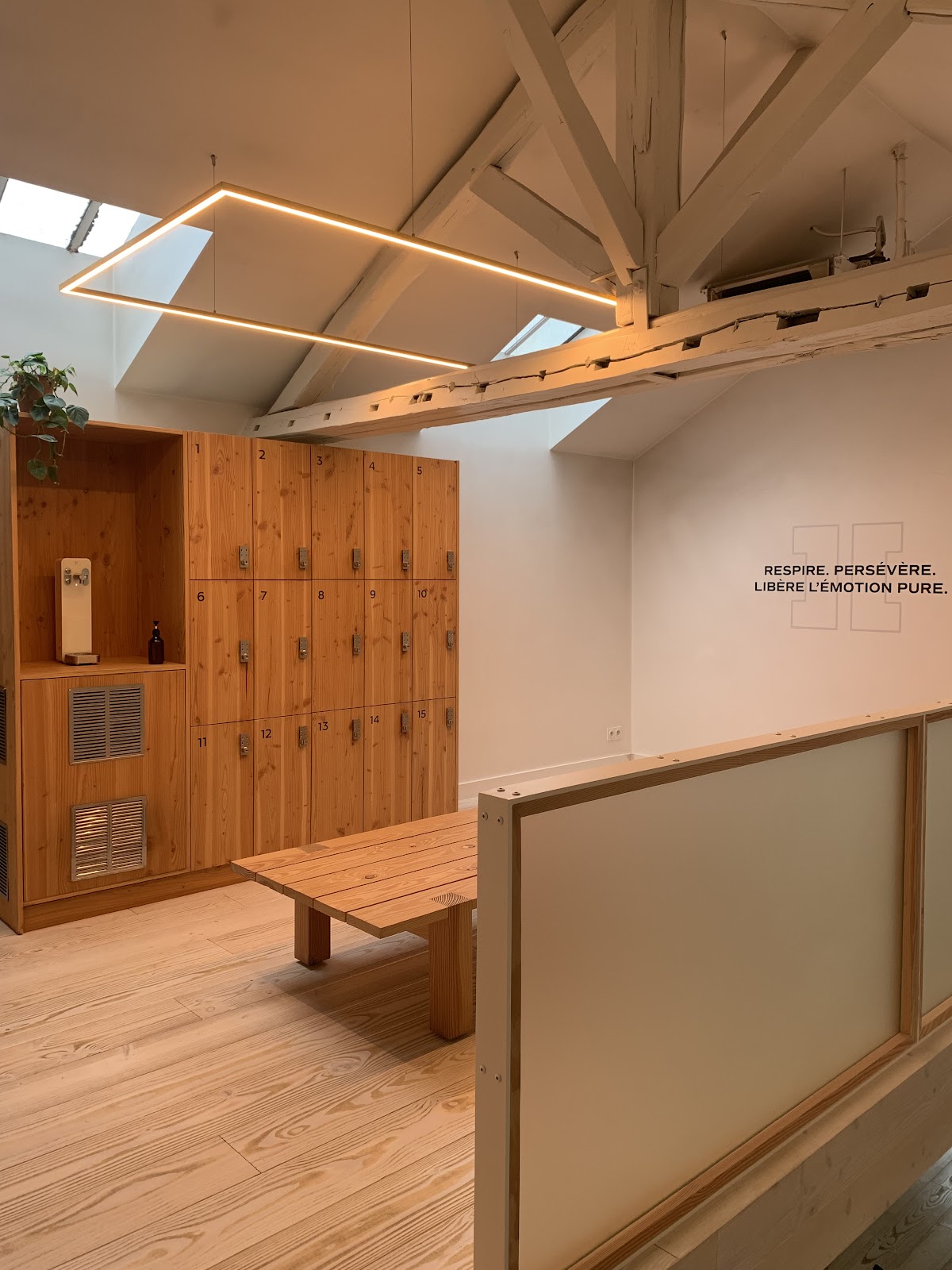 riise charlot - Pilates, Yoga, vue extérieure