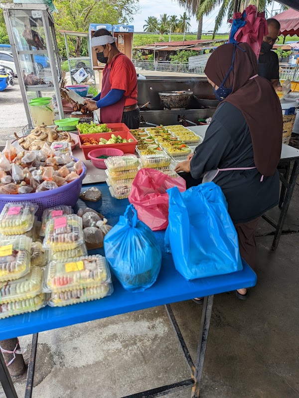 Pak Ngah Bihun Sup - Photo 1