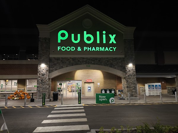 PUBLIX #2050 exterior