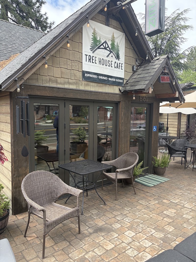 Tree House Cafe photo 3