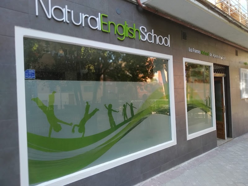 Natural English School