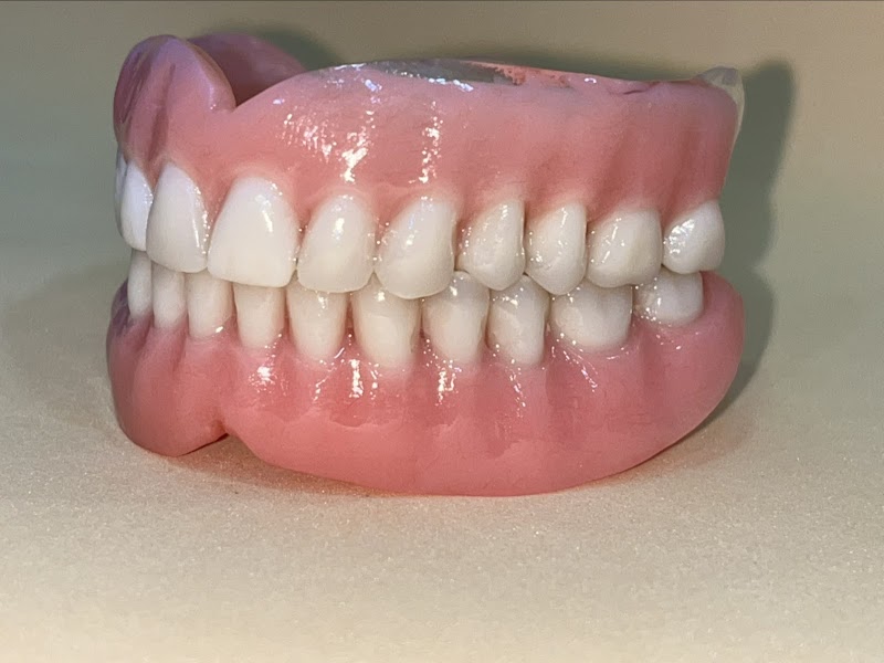 Dr Paulo Pontes - Dentista Clínico Geral