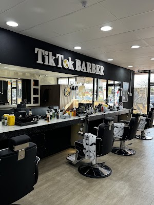 TikTok Barber Epping