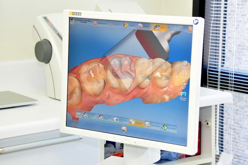 Clínica Helio Fernandes Odontologia - foto 4