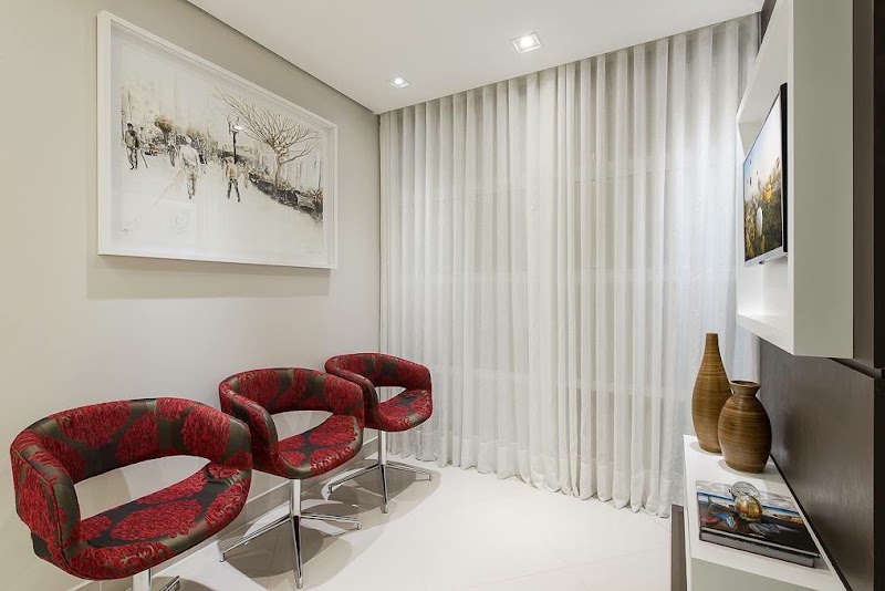 DRA FABIANA BECKER D’AVILA Odontologia e Invisalign Doctor - CLINIFAMA ODONTOLOGIA - foto 5