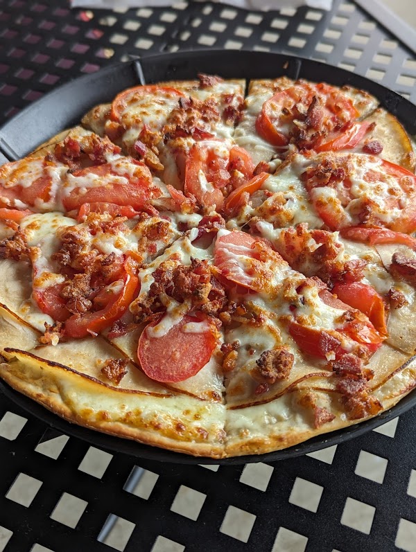 Photo by Martin Fawbush