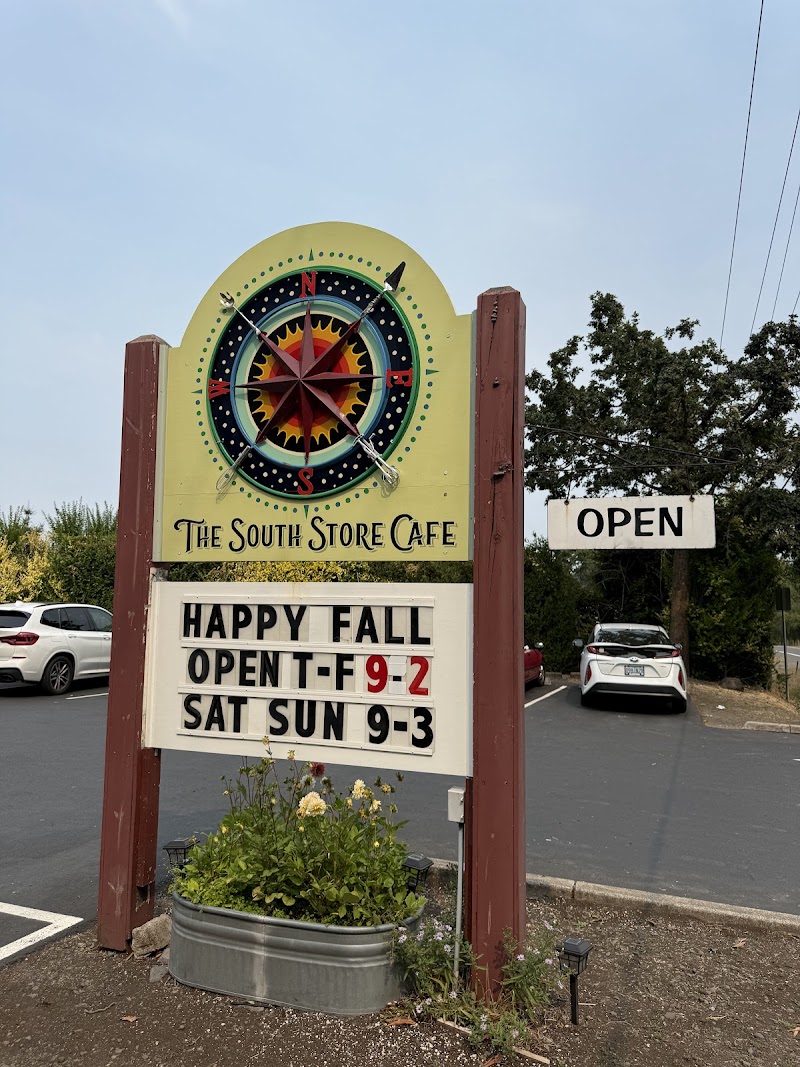The South Store Cafe photo 4