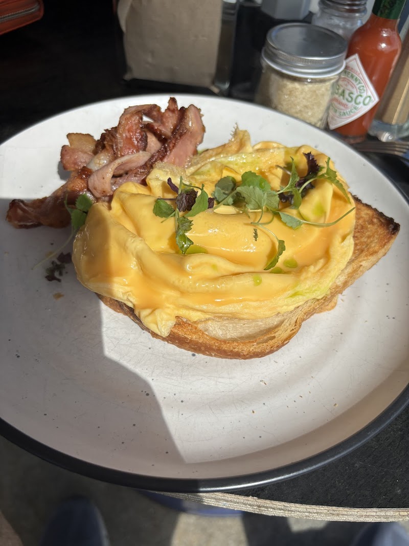 Fairmont Diner photo 4