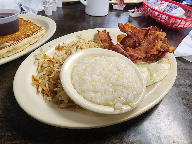 Shelby Cafe photo 3