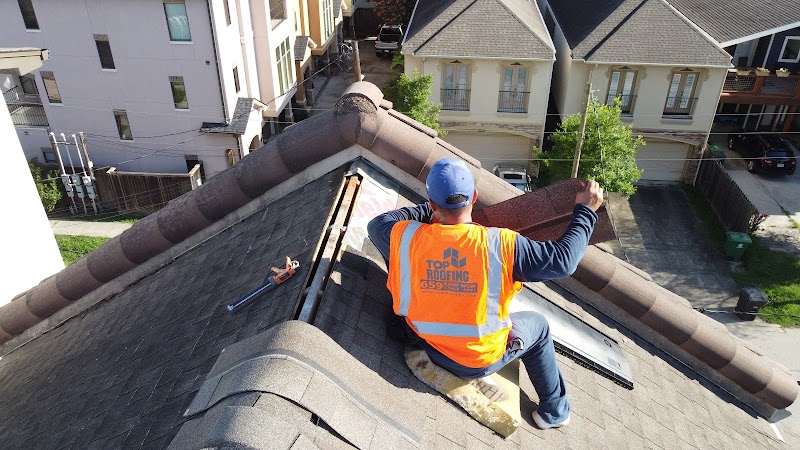 Top Roofing LLC photo 1