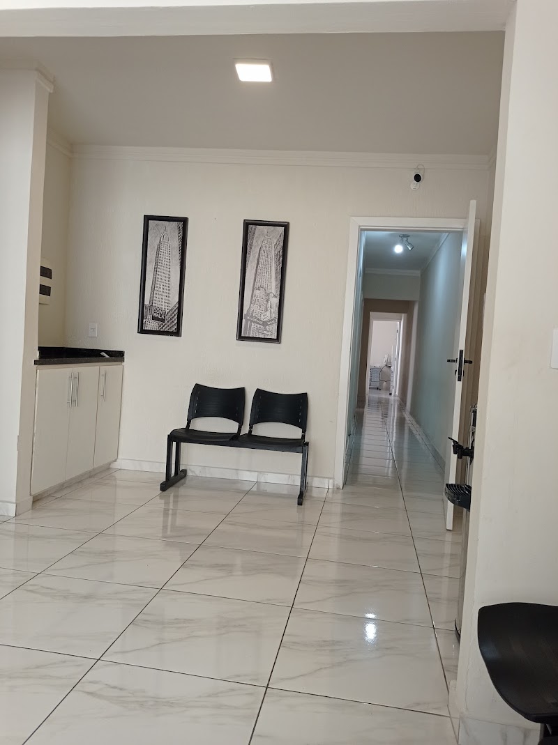 OdontoHills - Dentistas de Urgência