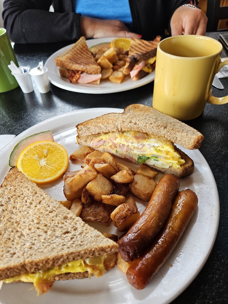 Cafe Des Halles Enr photo 3