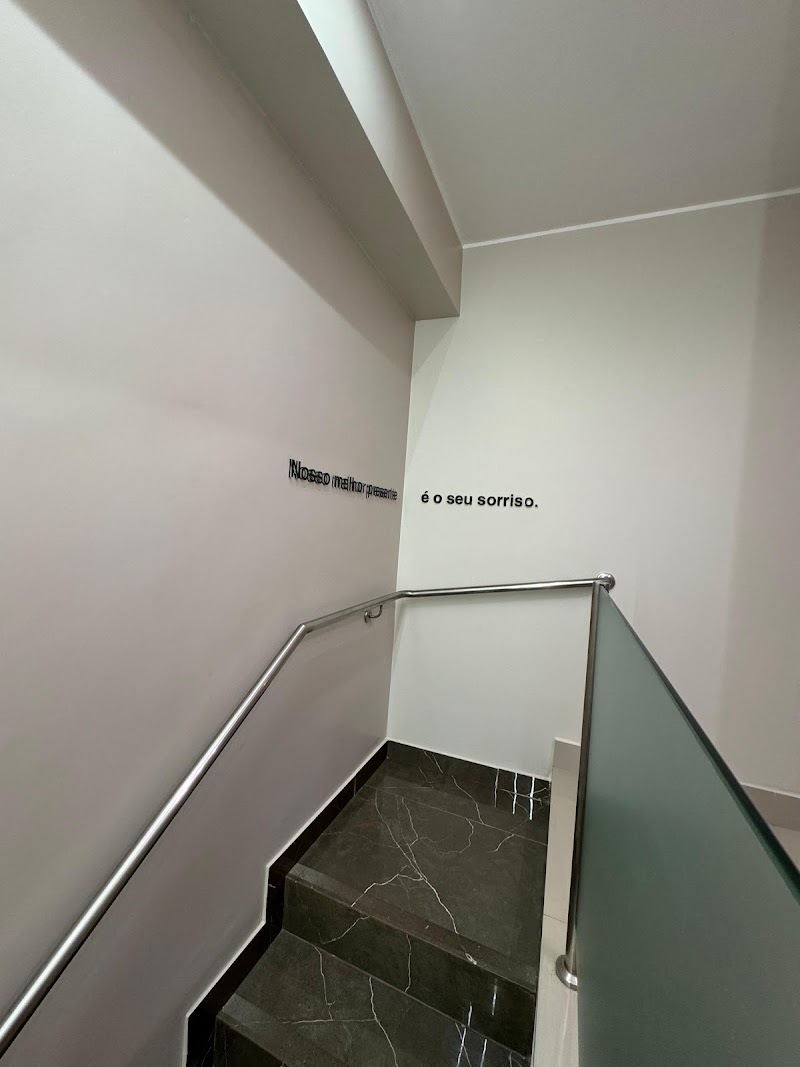 Medeiros Odontologia Especializada - foto 4