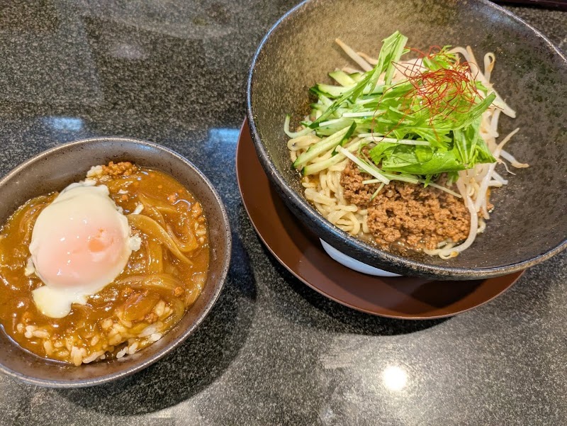 ぎょらん亭 本部直轄 鷹ノ巣店 写真2