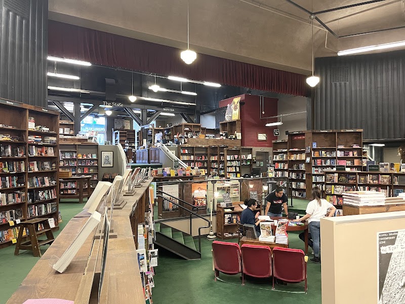 Tattered Cover Book Store & Café Colfax photo 4