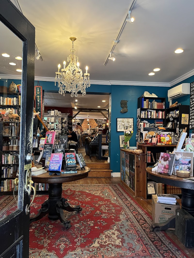 Old Fox Books & Coffeehouse photo 3
