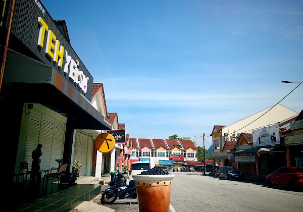 Tehyeish Cafe Baling - Photo 1