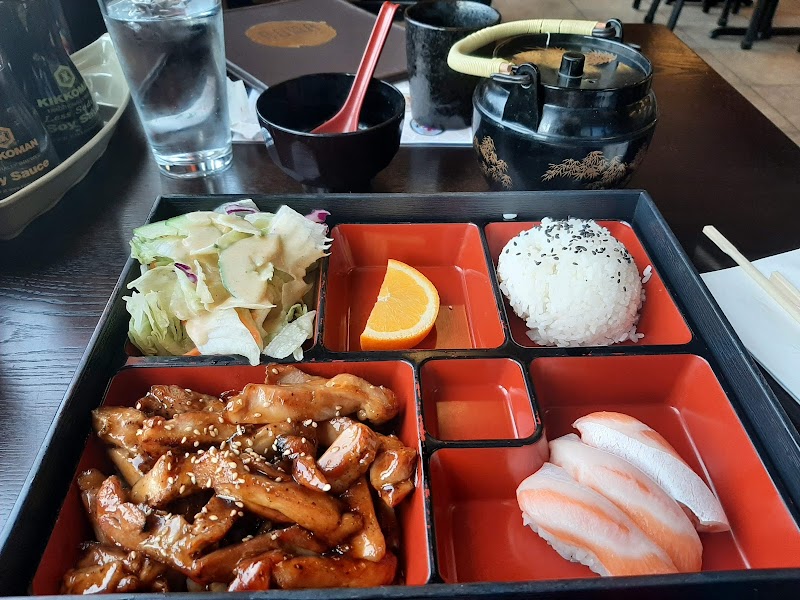 Noma Sushi & Ramen photo 5