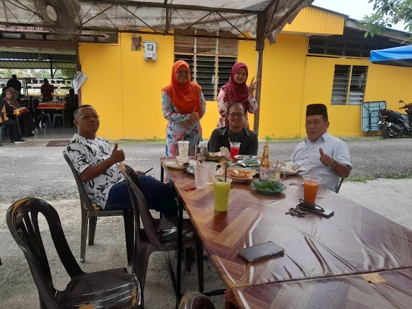 Warung Asam Pedas Belanga Pontian - Photo 1